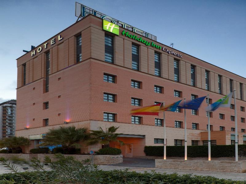 Holiday Inn Express Ciudad De Las Ciencias By Ihg Valencia Bagian luar foto